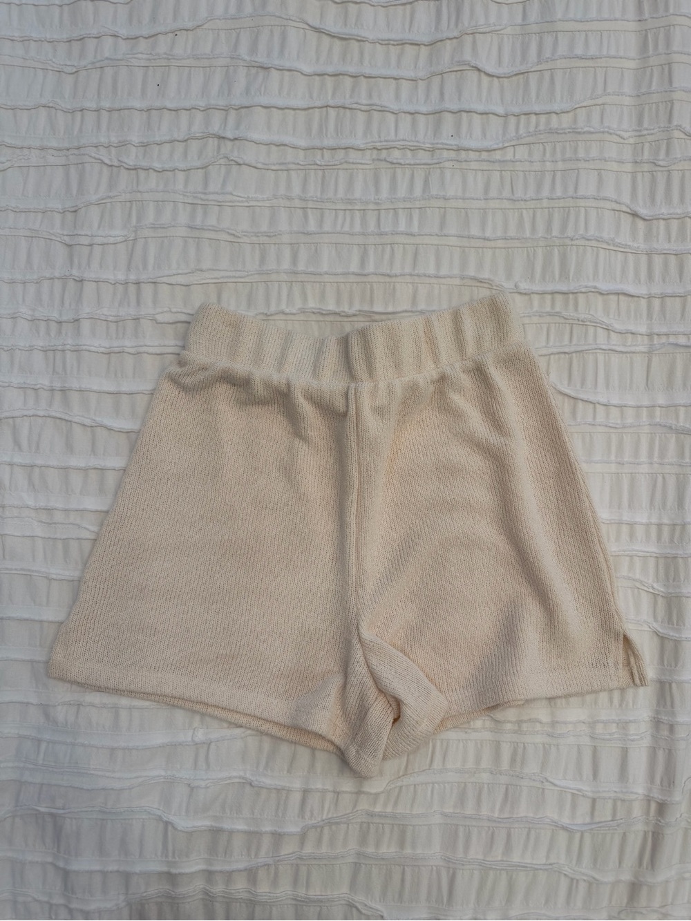H&M Soft Cream High-Waist Knit Shorts